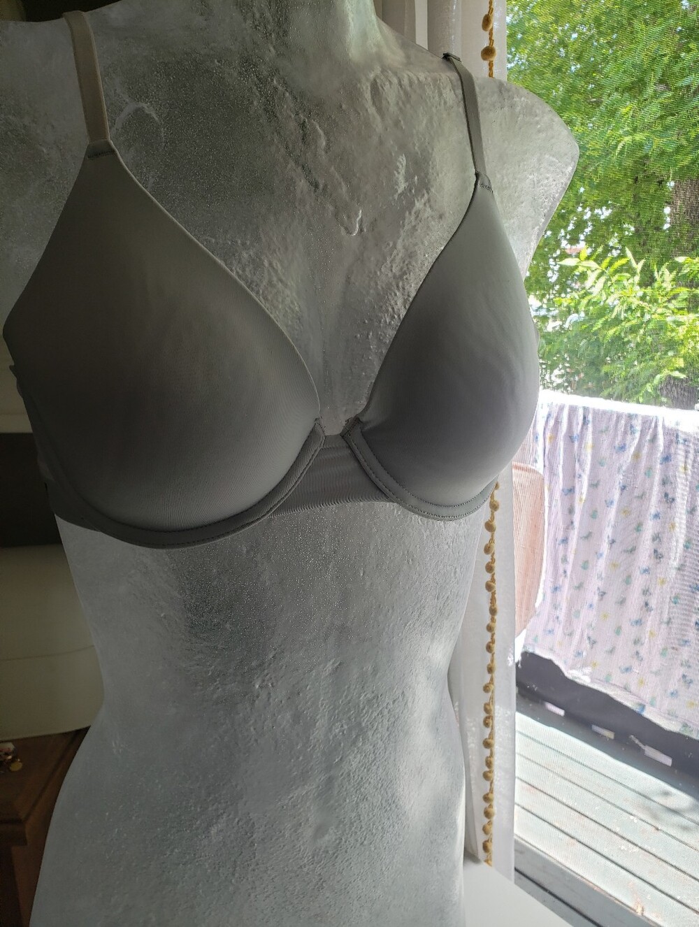 DKNY Smooth Molded Light Gray T-Shirt Bra